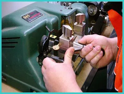 Advanced Locksmith Service Dallas, TX 214-382-2785 - 18-key-making